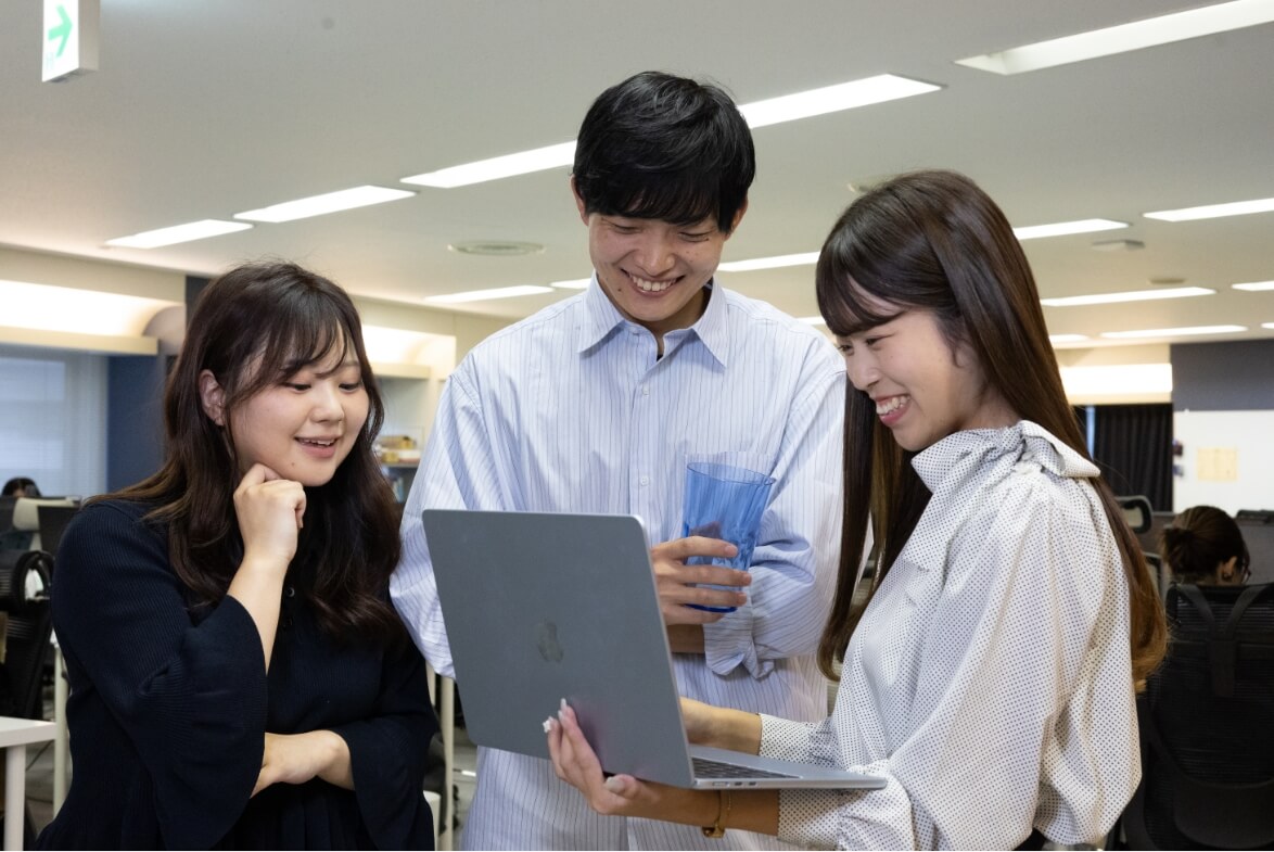採用：チーム・オフィスの様子（3）